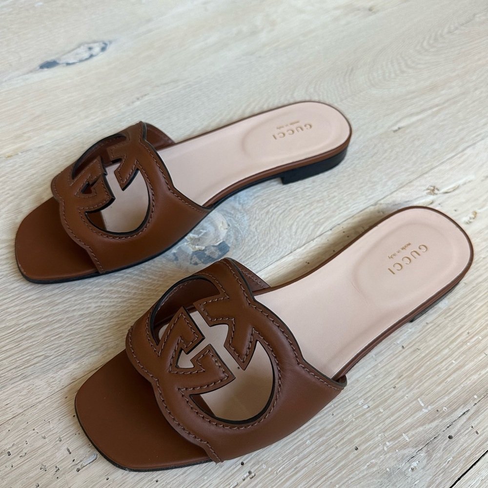 Gucci Tan Leather cutout Slide Sandals - Picture 2 of 7